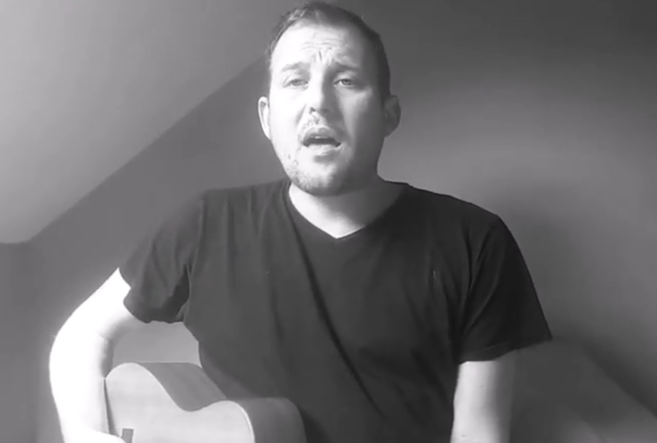 The Domi, a solo (but not solitary) project, resolutely pop and rock