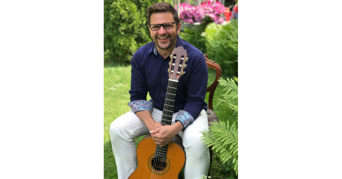 Jason Eastwood of Guitarfulness Celebrates the Release of New Album ‘Living Room Ballads’